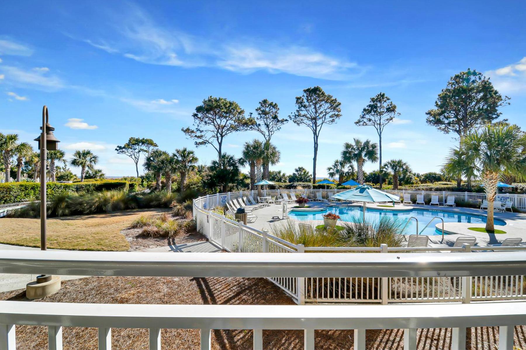 Ocean Dunes Villas #111, Beach Condo In Coligny Beach, 43 S Forest Beach Dr, Hilton Head Sc, Oceanfront Condo, Heated Pool, By Vacation Rental Hhi Hilton Head Island Exterior foto